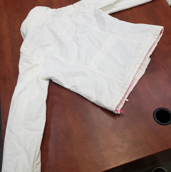 White Abercrombie & Fitch Winter Jacket w/ pink Logo - Picture 6 of 7